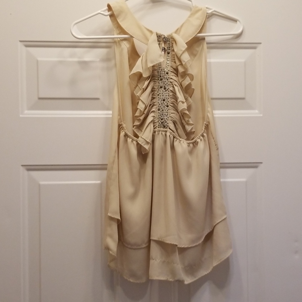 Buckle dress top with ruffled embellished back